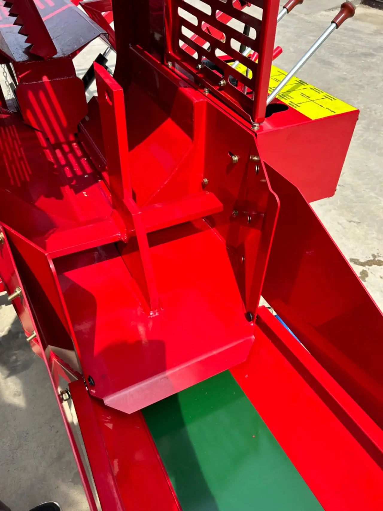 YG-Customized 30 Ton Hydraulic Log Splitter Quick Speed diesel or Log Splitter with Log Lift Kit