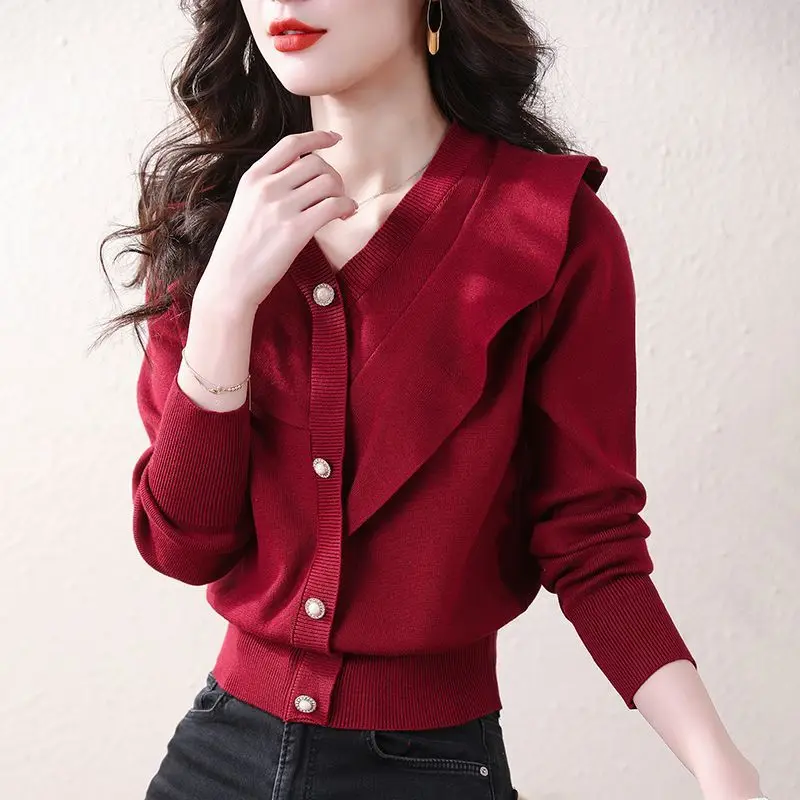 Camisa elegante con cuello en V y botones para mujer, camisa con volantes empalmados de Color sólido, ropa informal holgada, blusas que combinan con todo, otoño e invierno, 2023