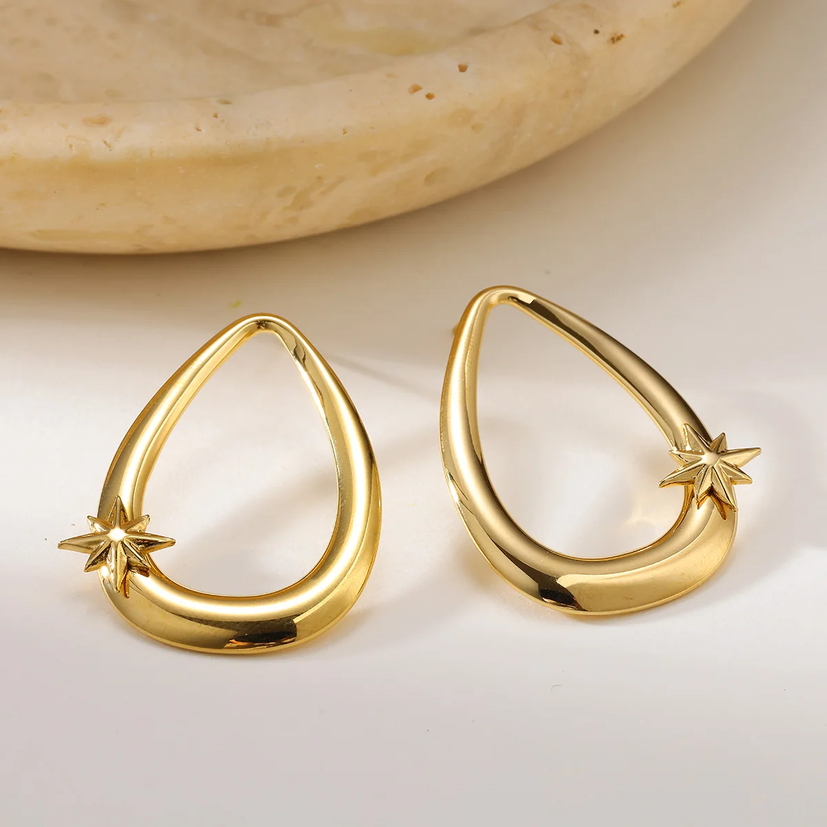 

Fashion 304 Stainless Steel Stud Earrings for Women Girls Star Sun Heart-Shaped Geometric Earrings Jewelry Gift for Ladies Party