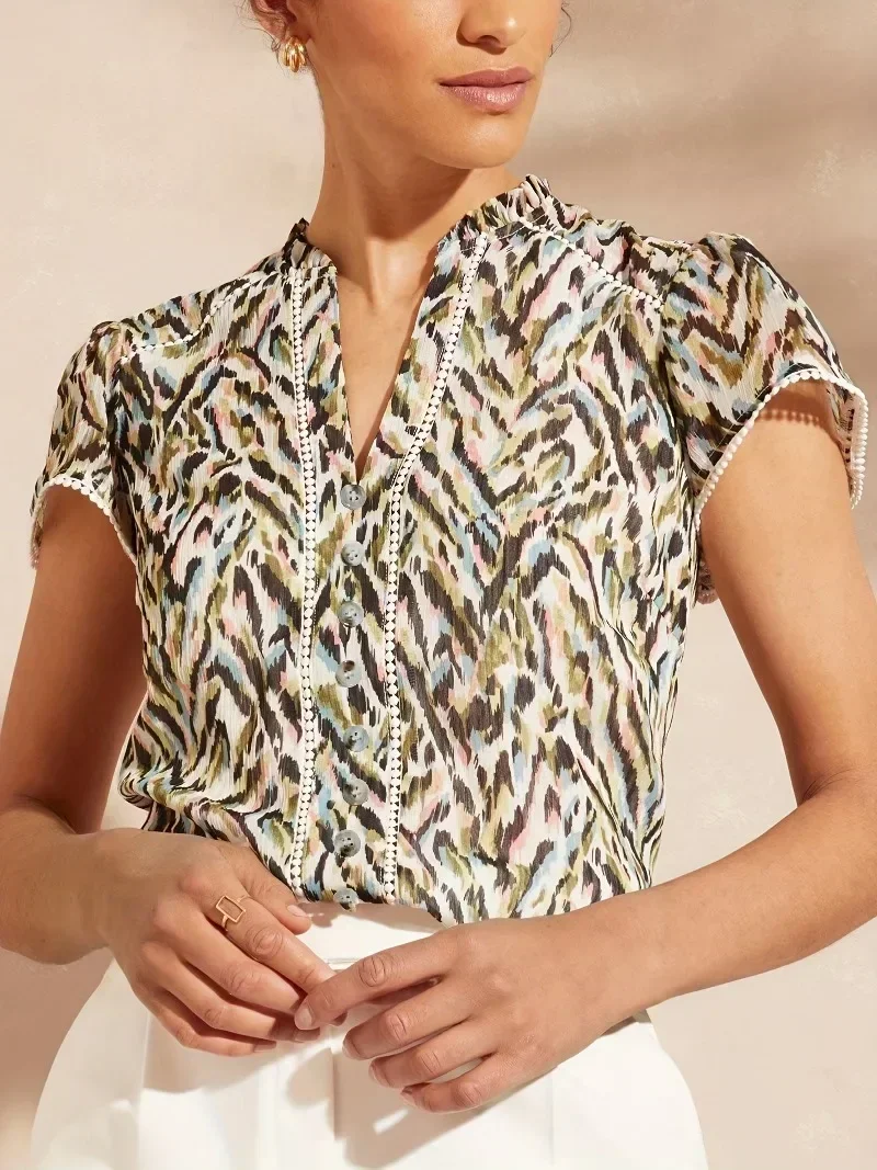 

Plus Size 1XL-5XL Women V-neck Elegant Printed Ladies Slim Fit and Lace Top Blouse Short Sleeved Shirt