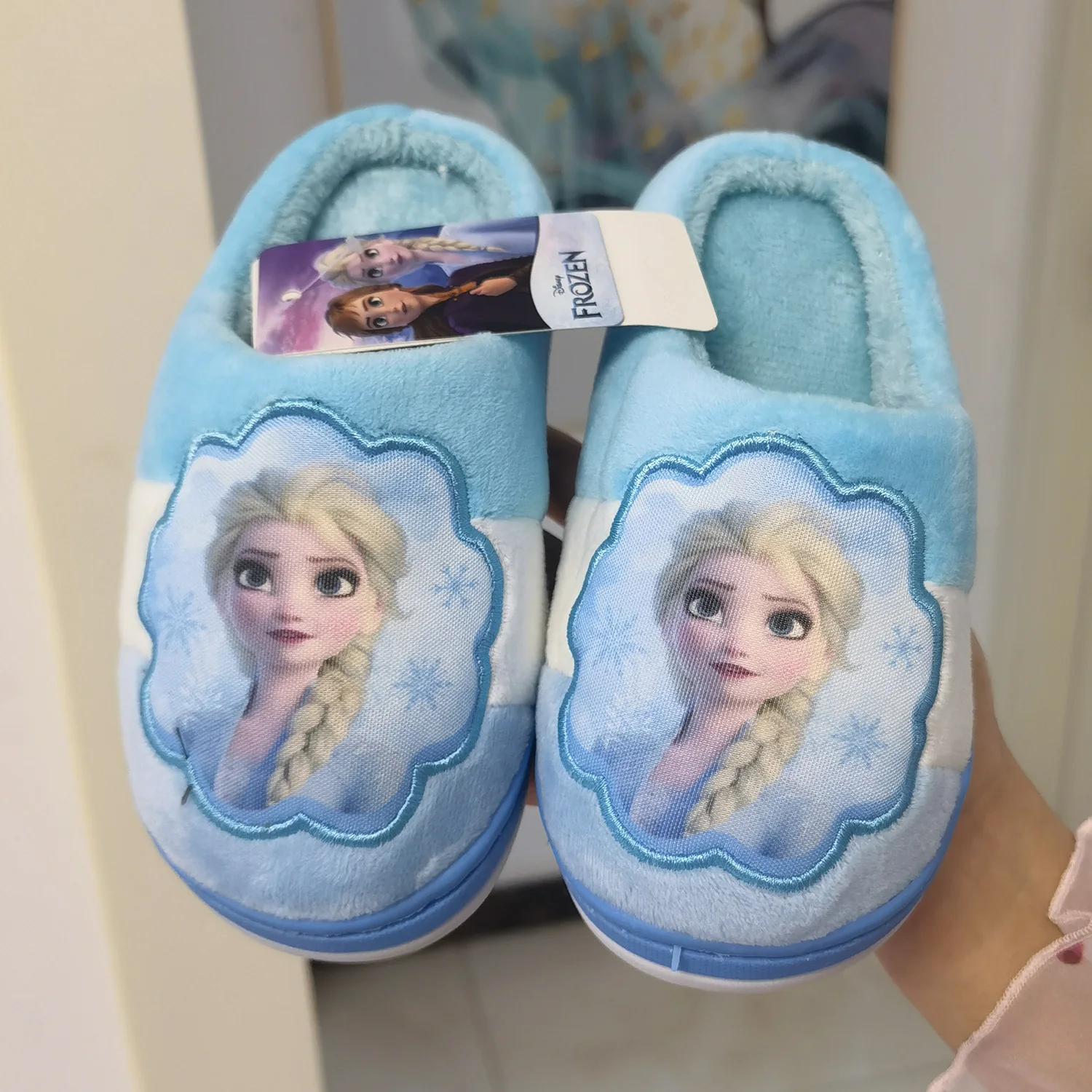 2023 New Genuine Disney Frozen Elsa Captain America Kids Shoes Baby Slipper Winter Anti-skid Sandals Figure Doll Toy