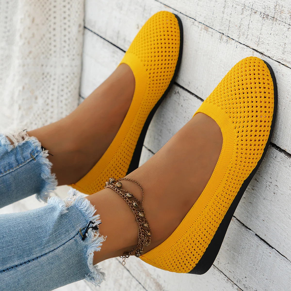 Lässige Damen-Slipper mit runder Zehenpartie, einfarbig, gestrickt, atmungsaktive Ballerinas aus Mesh für Damen