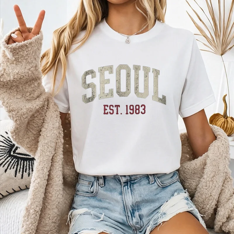 Unisex Vintage Varsity Seoul EST 1983 Distressed Text Graphic T Shirt Retro Korean City Daily Streetwear Top