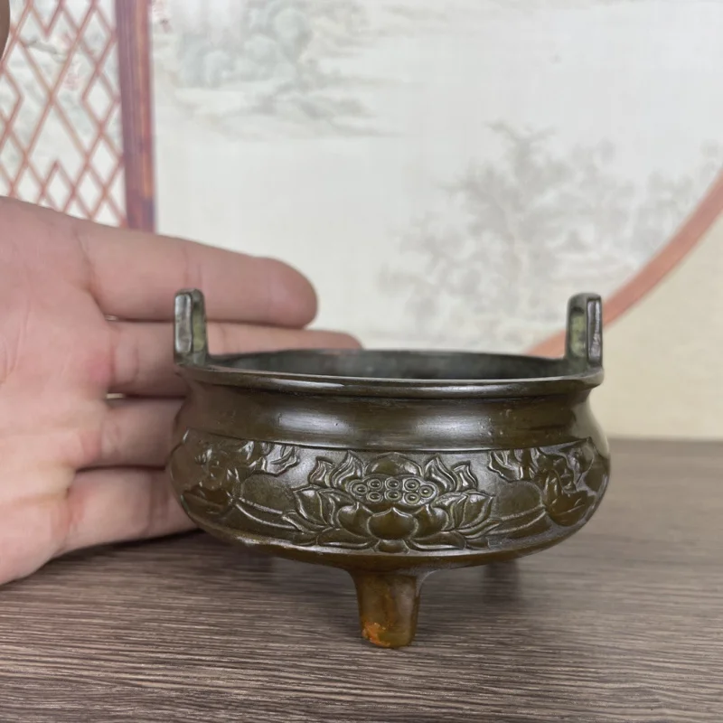 

Antique Style Three-Legged Lotus Incense Burner for Home Indoor Aromatherapy Furnace Ming Xuande Ornament Home Decoration Orname