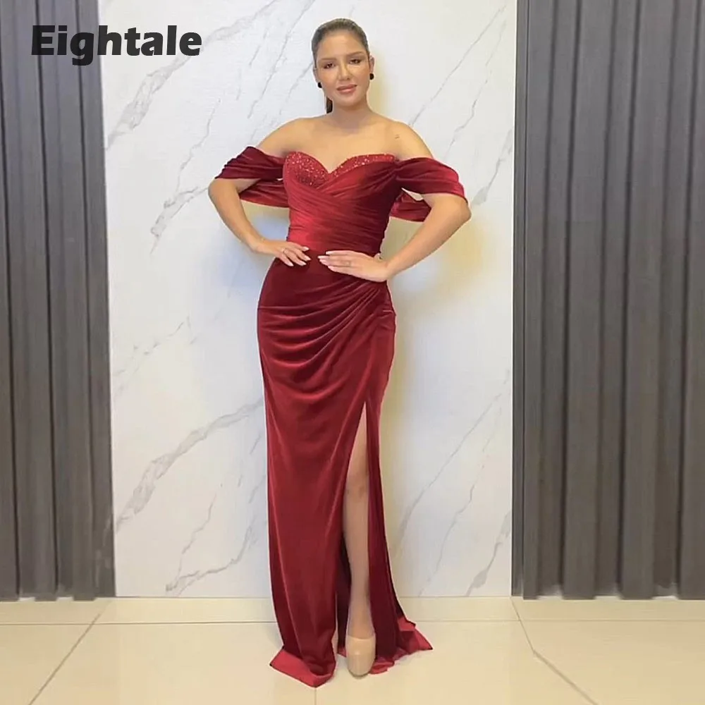 

Бархатное вечернее платье-русалка, с бусинами