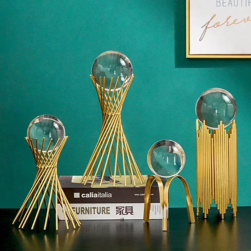 

Creative Home Decoration Figurines Metal Crystal Ball Desktop Ornaments Living Room Bedroom Office Hotel Decor Crafts Sculpture