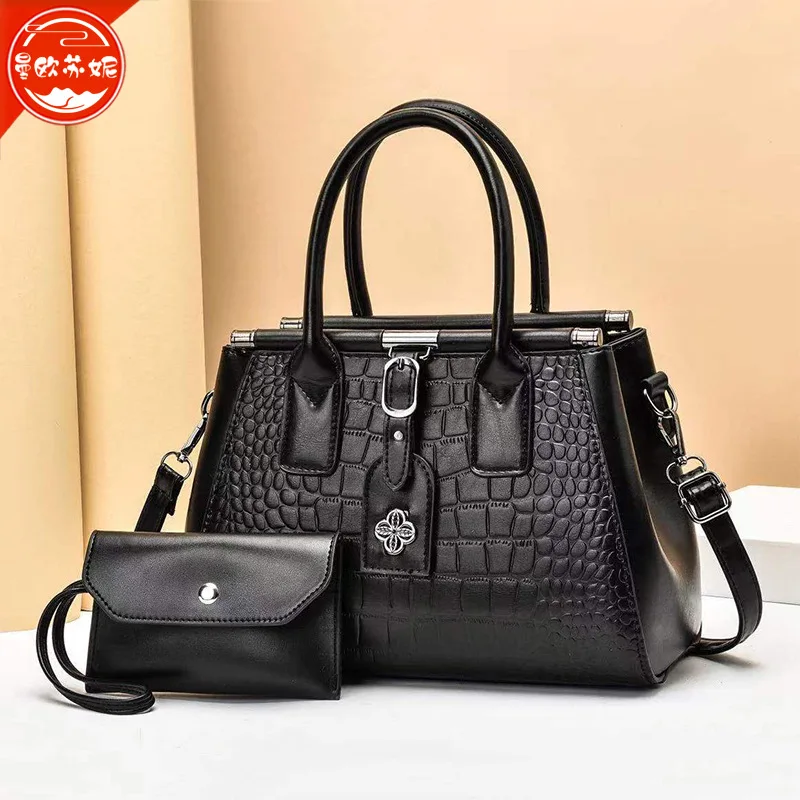 High-Grade Niche Pattern High Quality Bag2024New Shoulder Messenger Bag Fashion Mom Portable Mother and Child Bag