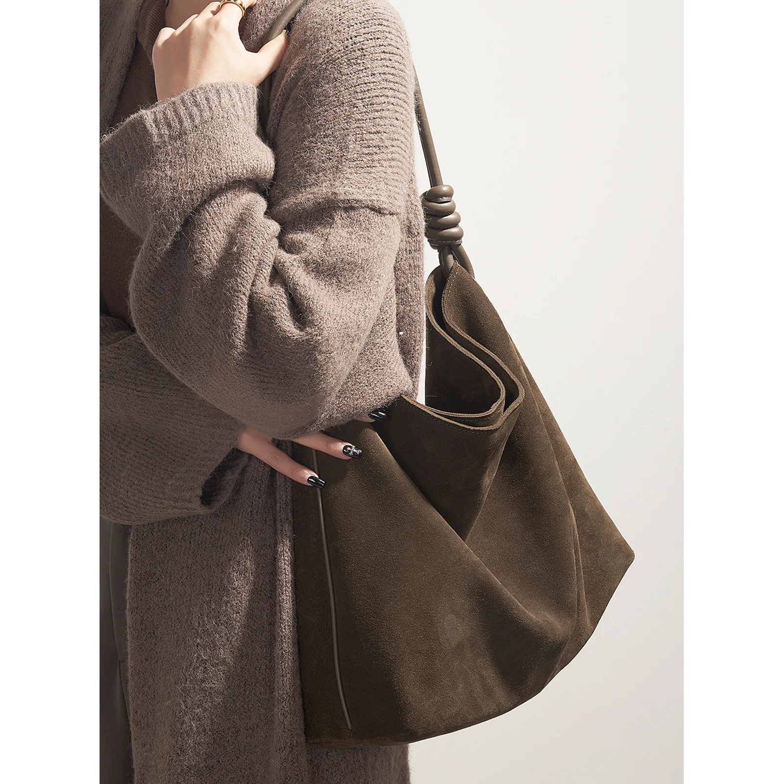 UKF Autumn New Trend Woman Handbag Luxury Thick Suede Leather Underarm Shoulder Casual Tote Lady Soft Bucket Bag сумка женская