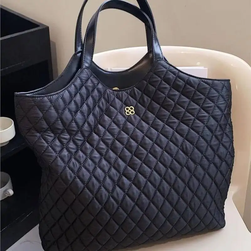 Bloom Black Puffed Quilting Tote Women Large Capacity Ing Shoulder Bags Ladies Fashion Premium Commute Underarm Bag
