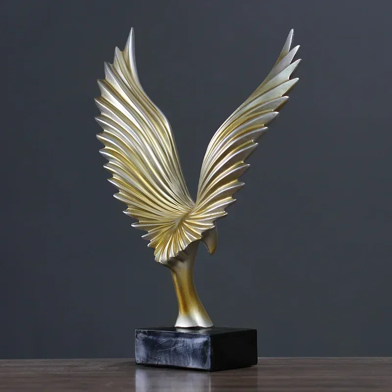 American Resin Eagle Flying Sculptures Ornaments Home Decoration Crafts Great Hawk Spreads Wings Mascot Office Figurines Gift