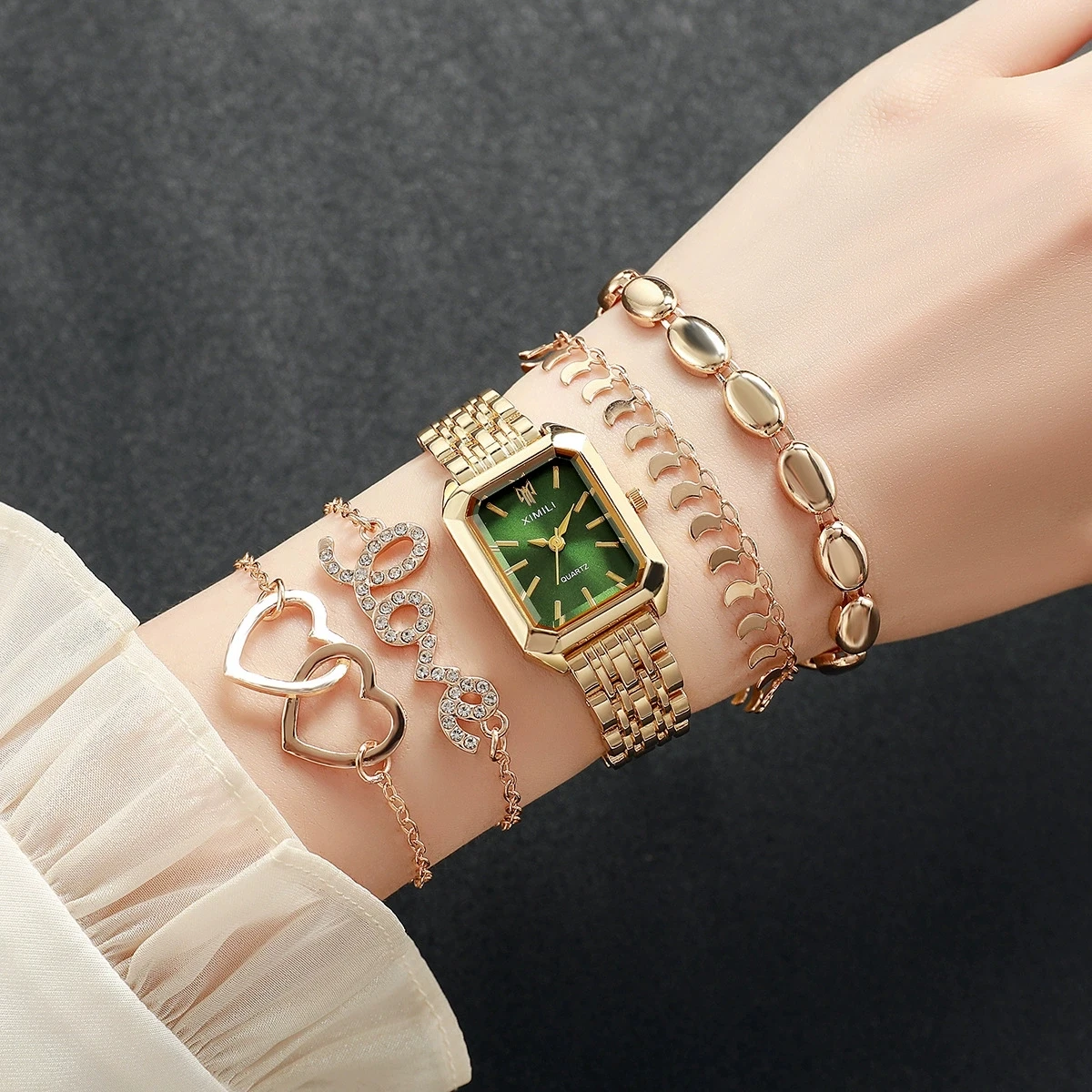 5pcs/set Women's Luxury Exquisite Watch Fashion Retro Quartz Analog Watch With Bracelet Set Gift for Girls (Box Not Included)