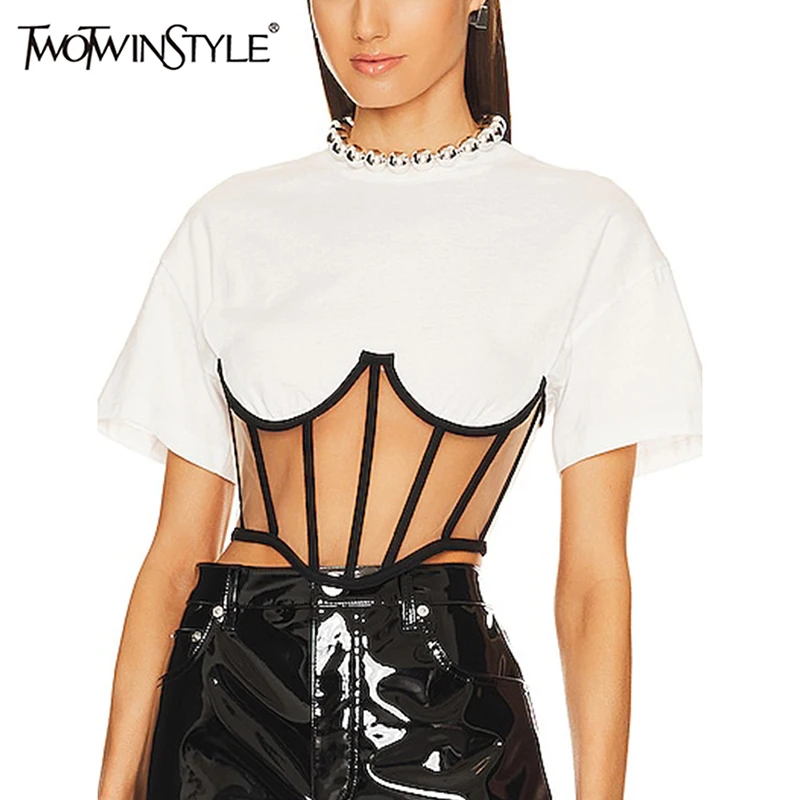 TWOTWINSTYLE Hit Color Patchwork Mesh T-shirt sexy per le donne Girocollo Manica corta Tunica Streetwear T-shirt Moda femminile