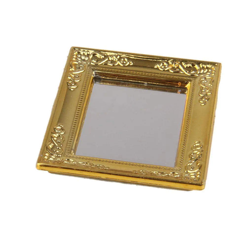 

2Pcs Mini House -Edged Mirror Plastic Miniature Furniture Accessories Kids Photo Prop Decoration Plastic Mini House Crafts
