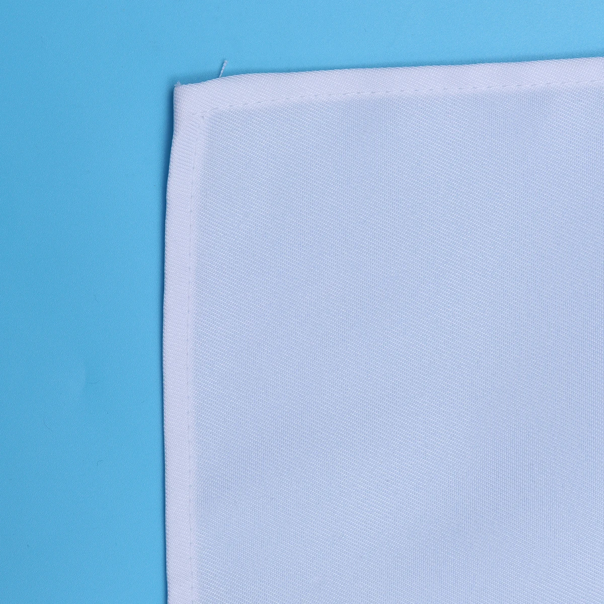 

Versatile Sleeveless Adjustable Bib Apron With Pockets For Cooking And Dining