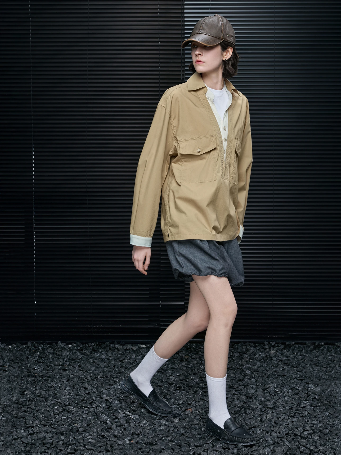 

Unique Color Blo V-Ne irt Jaet Women's Spring 2026 Early Faion Street Sle Loose Fit Cotton Blend Long Sve