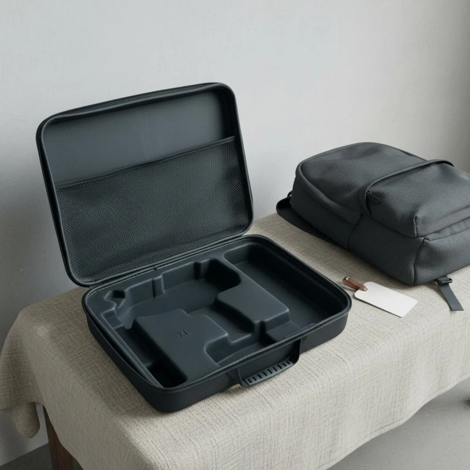 

EVA Hard Hard-Case Waterproof EVA Tool Case Portable Organizer Bag Dust-Proof Large Capacity for Workshop, Outdoor