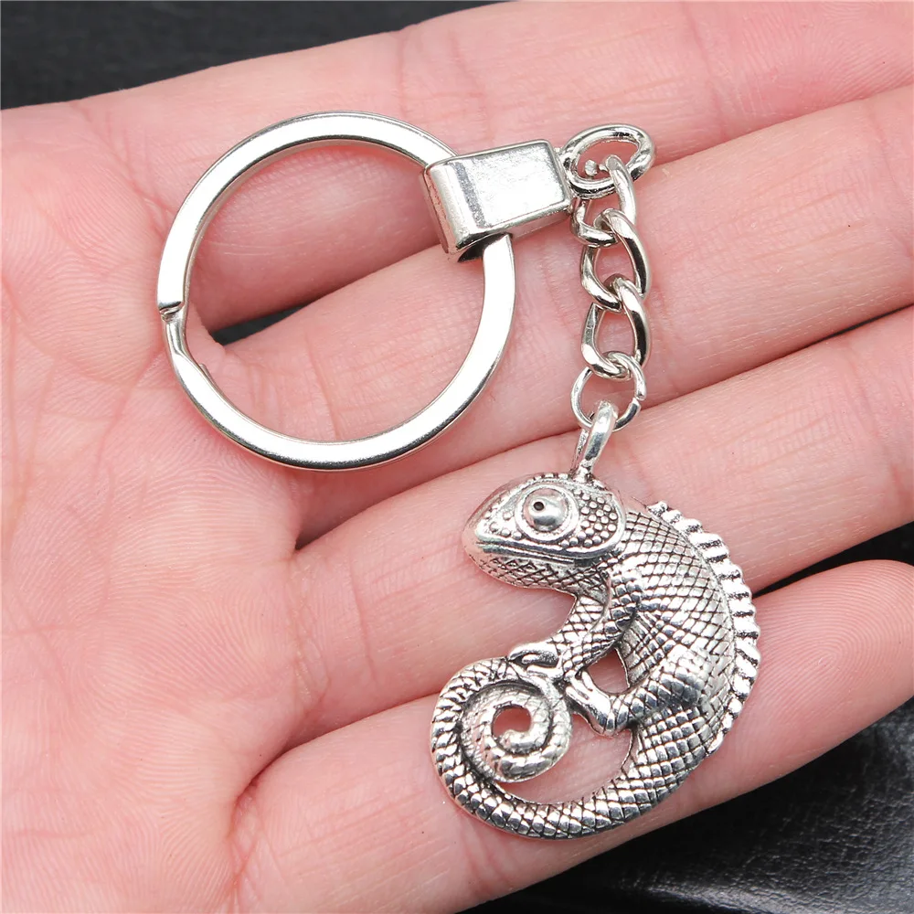 Souvenirs Gift Men Keychain 2 Colors 26x36mm Lizard Pendant Keyring Dropshipping