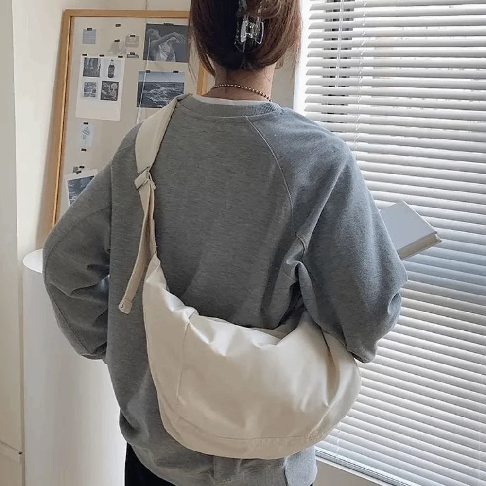 أزياء الإكسسوارات ​ ​   حقيبة كتف نايلون ذات سعة كبيرة بلون سادة حقيبة كروس كاجوال ​ ​   الاستخدام اليومي ​ ​