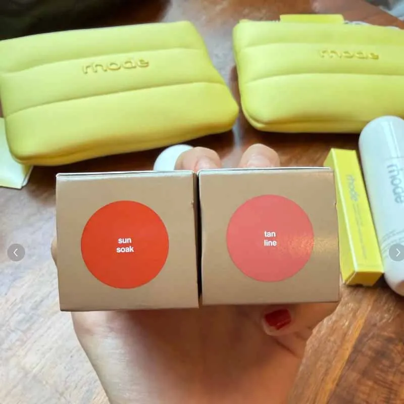 RHODE Atualização Edição Limitada Maquiagem Sun Soak Tan Line Blush Lip-Care Hidratante Lip Balm Polipeptídeo Baunilha Lip Gloss