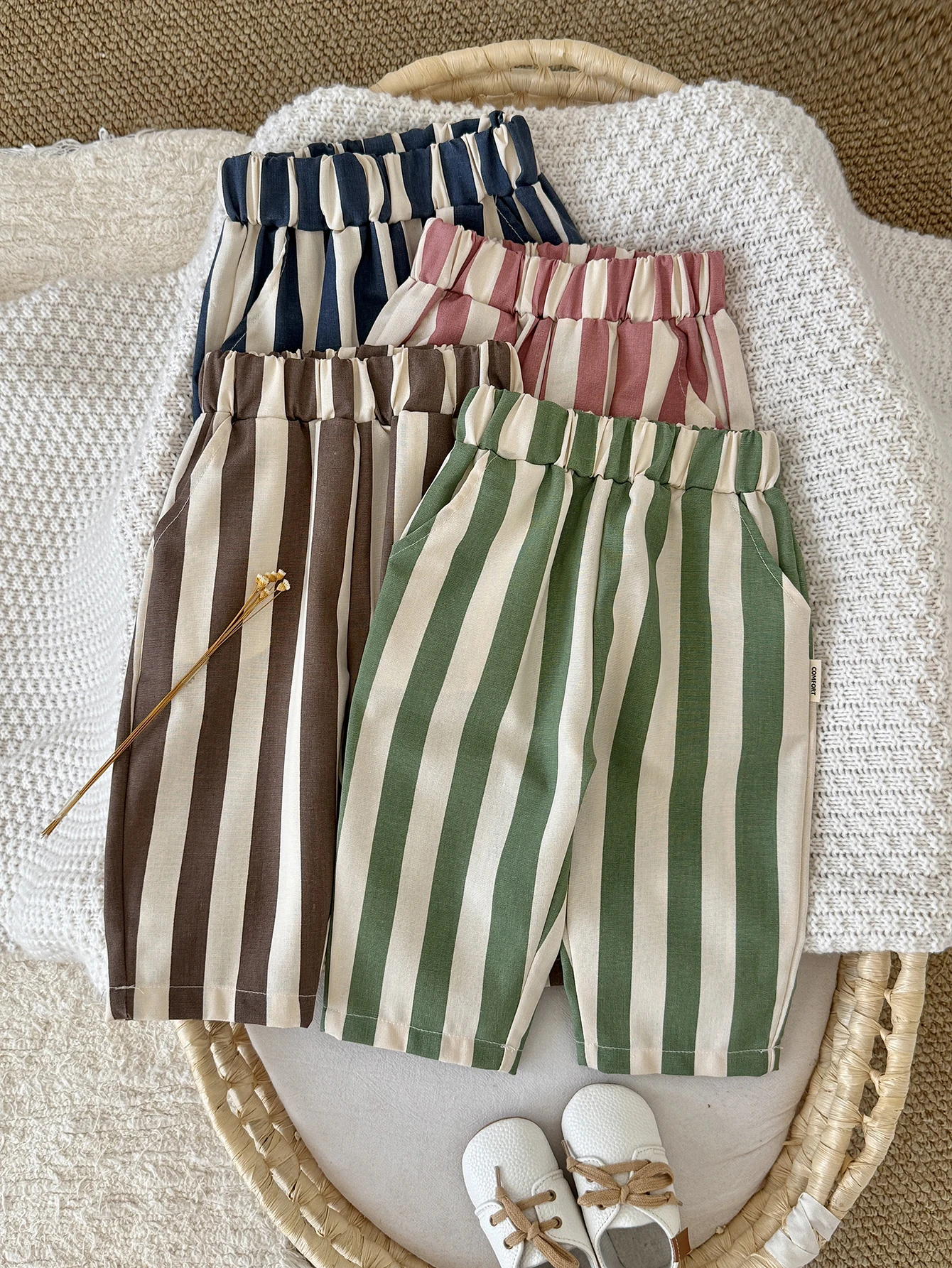 Spring Baby Vertical Stripe Loose Cropped Pants Soft Fabric Side Pockets Elastic Waist Multi Color Kids Casual Shorts