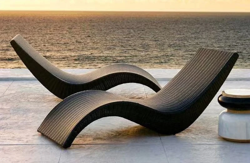 Outdoor courtyard seaside beach rattan loungers swimming pool indoor villa hotel S-type leisure bed