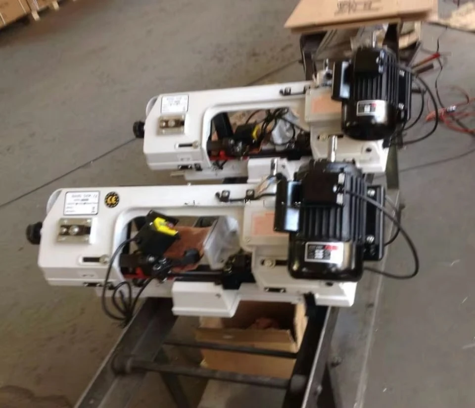 Portable Metal Band Saw Machine, Benchtop Horizontal Bandsaw for Metal Cutting
