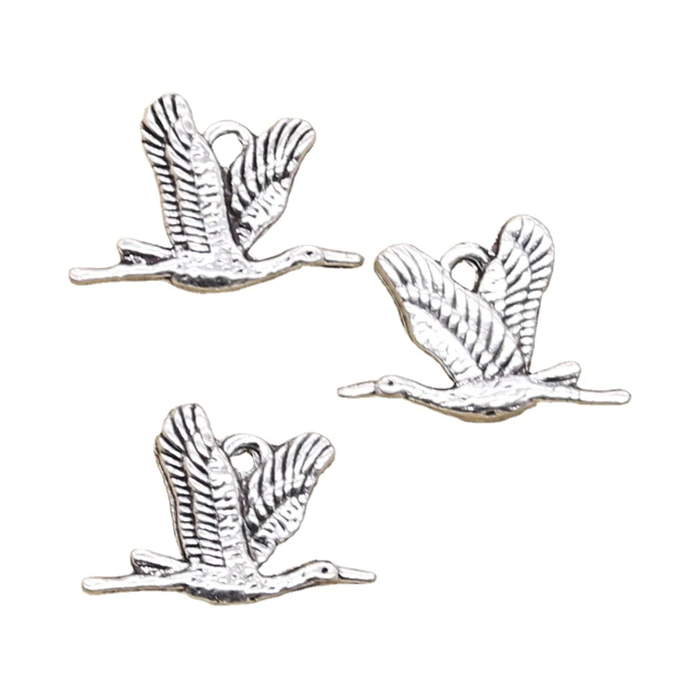 12 sztuk Charms wzór w dzikie gęsi ptak 20x14mm Antique Making wisiorek fit,Vintage tybetański srebrny kolor, ręcznie robiona biżuteria DIY