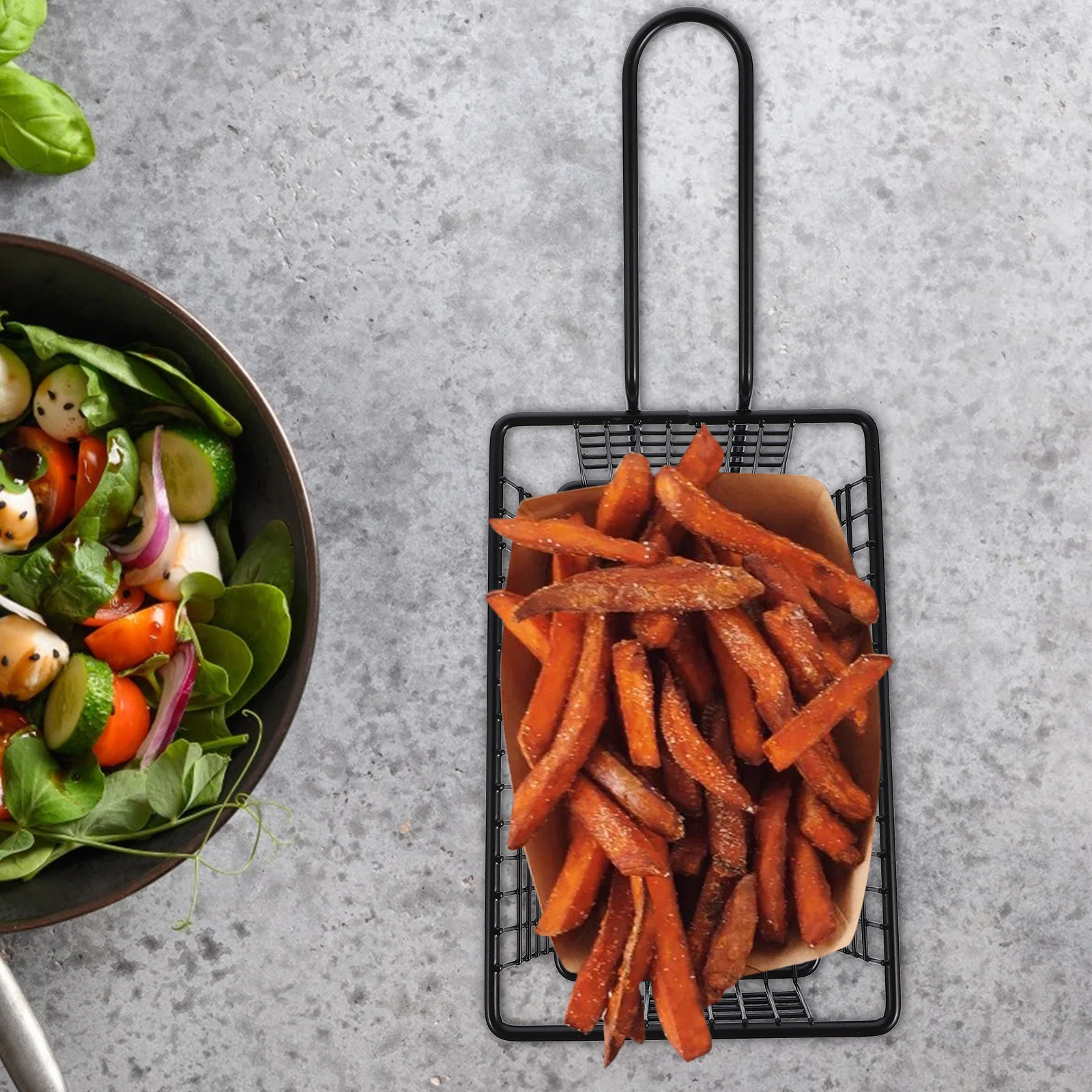 

Snack Basket Iron Fried Food Serving Basket with Long Handle for Oil Drainage Kitchen Gadget for Home Party Outdoor Picnic