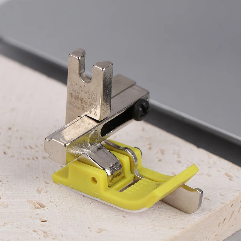 สําหรับ Straight Stitch Line Presser เท้าสีเหลือง KT-18 จักรเย็บผ้า Presser เท้าพลาสติก Presser เท้าฐาน + ไขควง