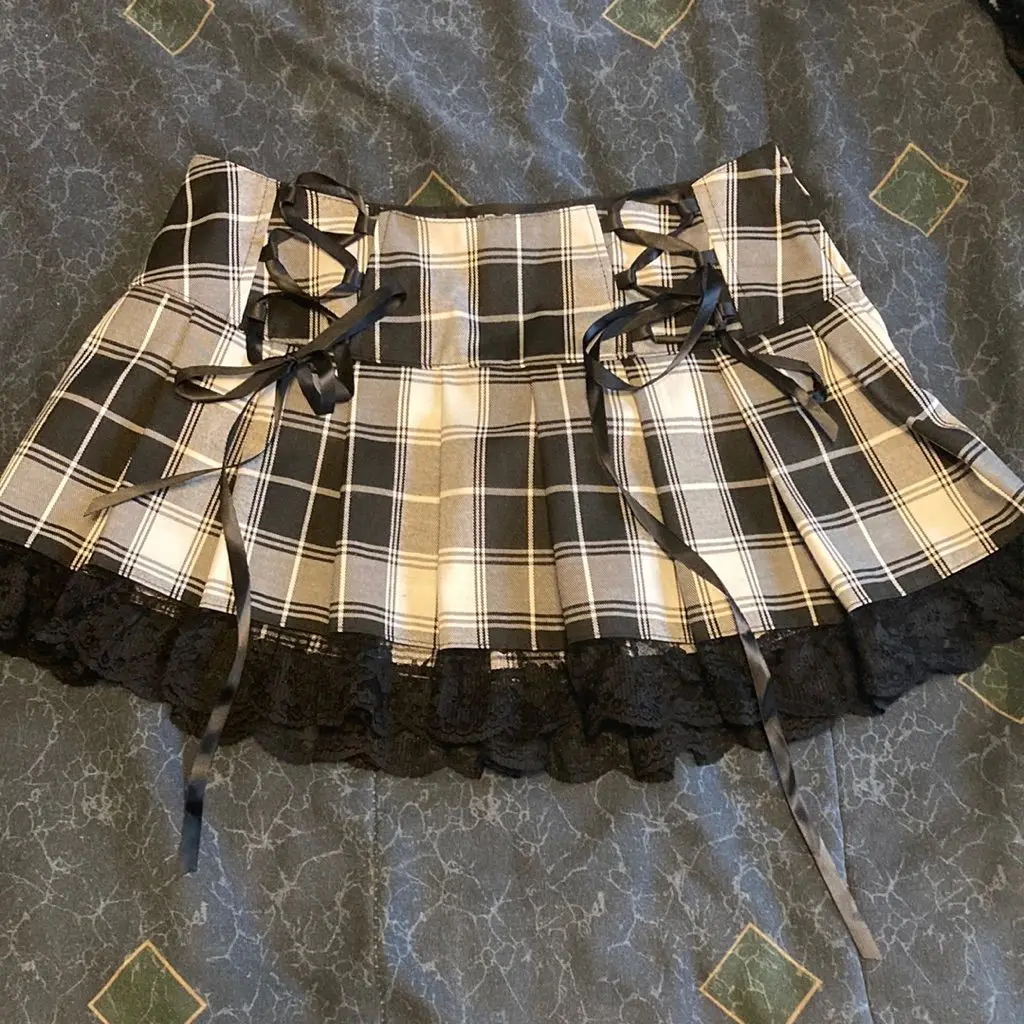 

Готические мини-юбки Y2k 2000-х годов в стиле ретро в стиле панк в клетку для горячих девушек, кружевная тонкая эстетичная Harajuku, сексуальная юбка с высокой талией, эмо-трапеция, летний шик