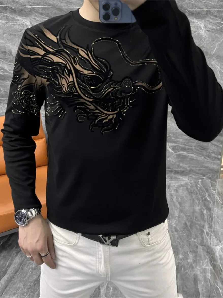 

Мужская футболка с длинным рукавом, приталенная, повседневная, с термотрансферным принтом в виде ромбов, модный городской стиль, весенний дизайн с принтом