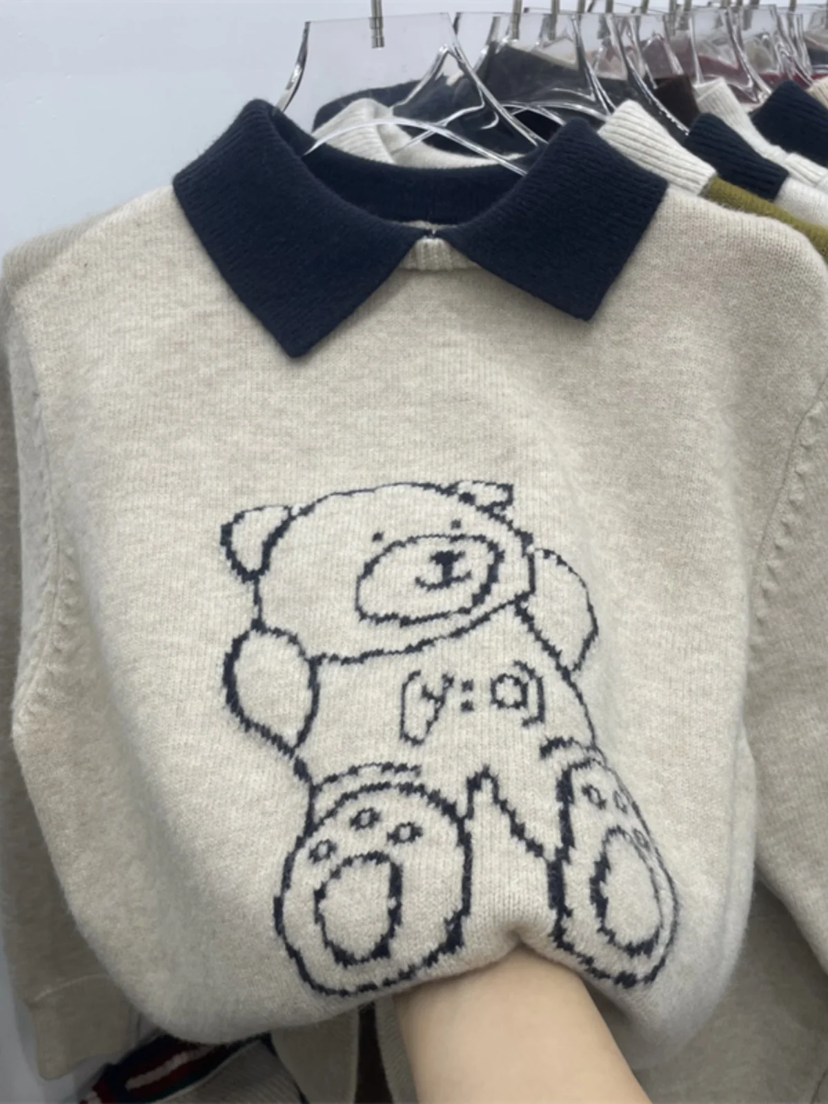 Loose Women's Knitwear Bear Embroidery Overhead Sweater Autumn Winter Faion Anti-Aging  Collar Top plus Size Inner Wear