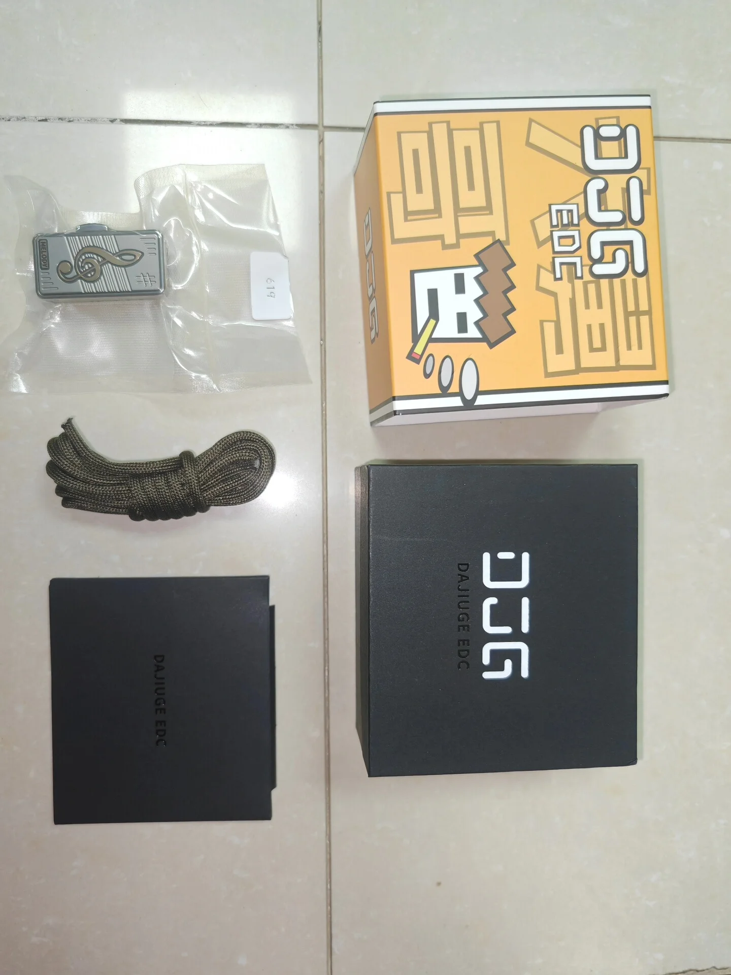 Used EDC DJG EDC Melody Push Card Melody Box Push Card, Mechanical Scale