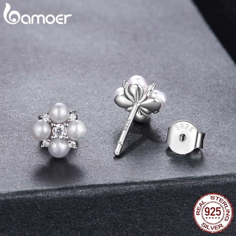 BAMOER Four-leaf Clover Moissanite Earrings, Pearl Studs