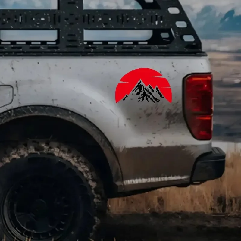 1PC「アウトドア愛好家向けカーステッカー、山の夕日デザインデカール、愛好家向けの個性的なアクセサリー、スタイリッシュな車の装飾」