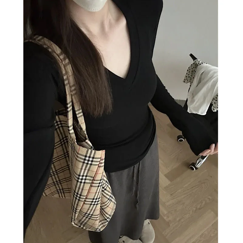 Grey base collar, slim fit and slimming, autumn and winter hot girl, front shoulder, warm and plush long sleeved top