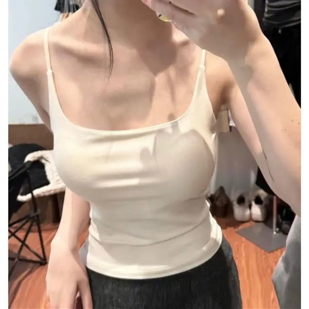 Slim Fit Integrated Cup Vest Strap Women's Fashion Backless Outerwear Pure Color Inner Match Base Shirt Short Style