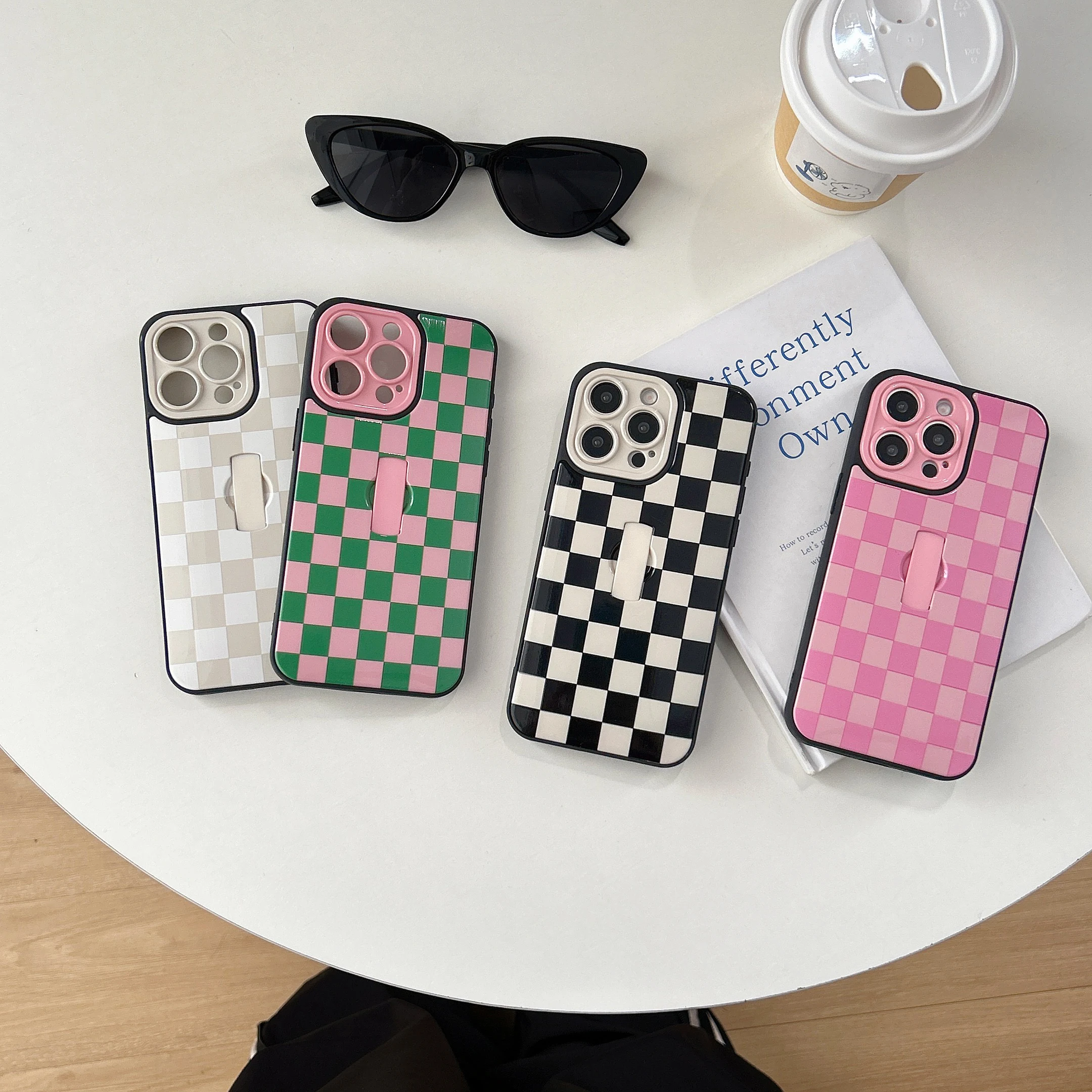 

Портативный чехол для телефона со скрытой подставкой для iPhone 13, 14, 15, 16 Pro Max, модный держатель с сетчатым узором на палец, полная защитная крышка