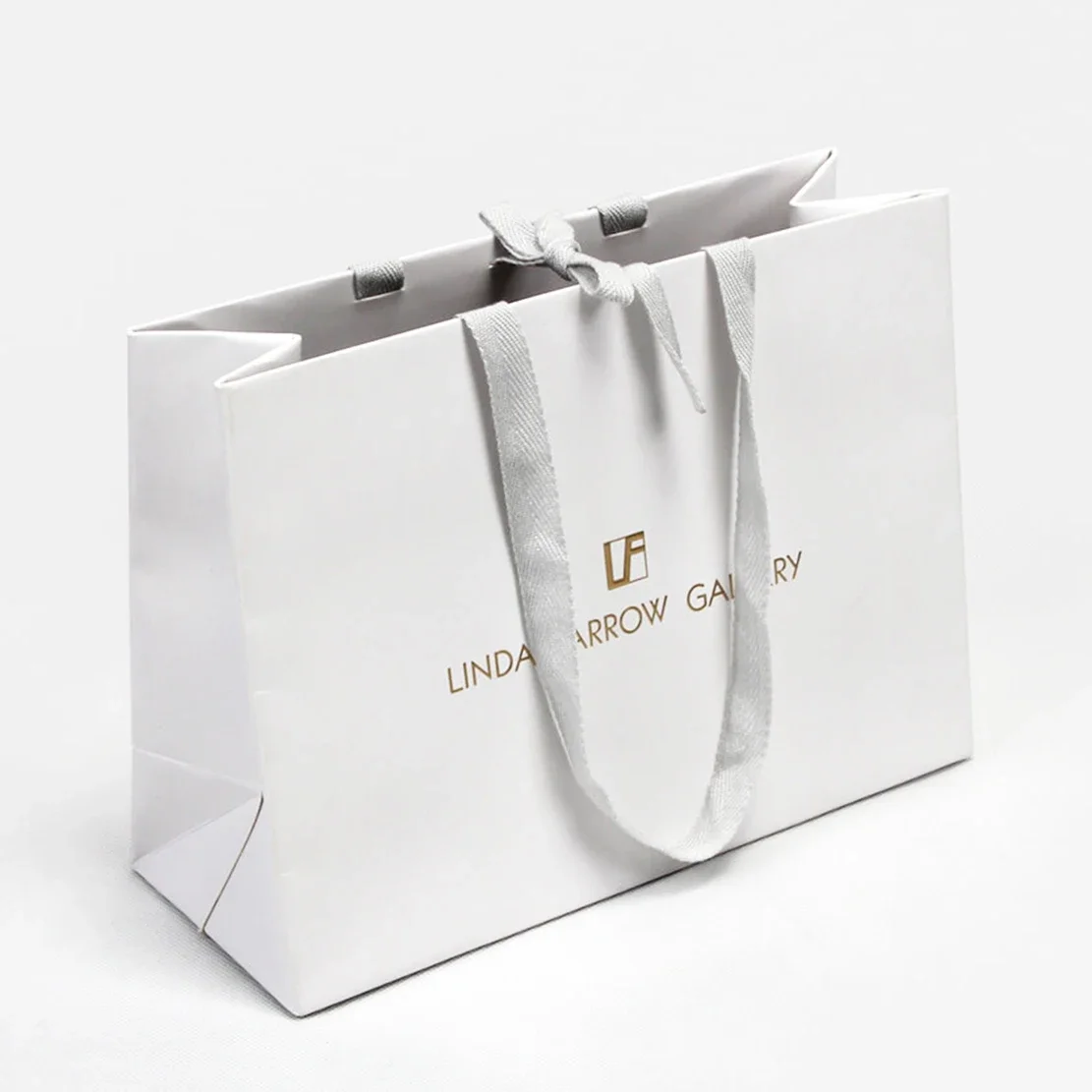 Custom Luxury Gold Foil Logo Hot Stamping Jewelry Paper Bag With Your Own Logo