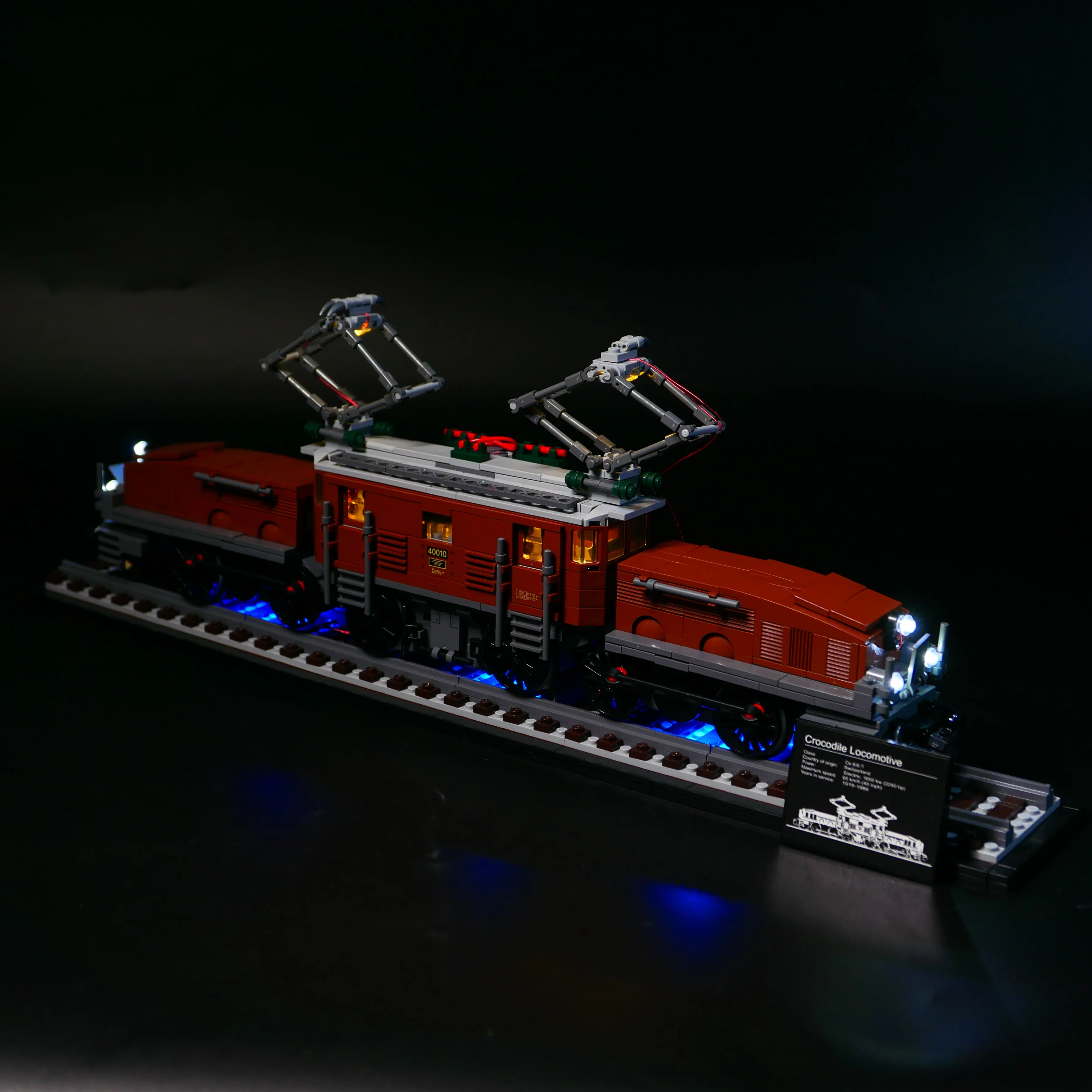 Kit di illuminazione a LED fai-da-te per 10277 Locomotiva a coccodrillo Treno Building Block Modello Luci di controllo remoto Solo regalo perfetto