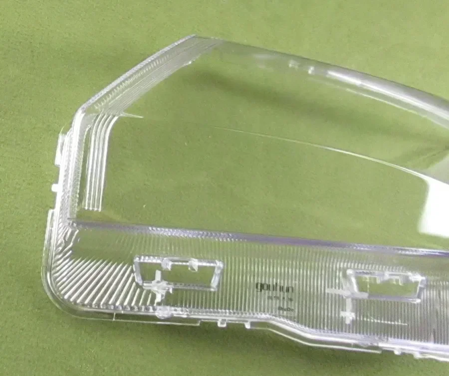 For Skoda Rapid 2013 2014 2015 2016 2017 Headlight Cover Headlamp Shell Transparent Lens Plexiglass Replace Original Lampshade