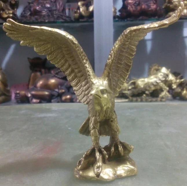 

Chinese Fengshui Brass king of birds Eagle Hawk Animal sculpture Statue bronze factory outlets high 12cm