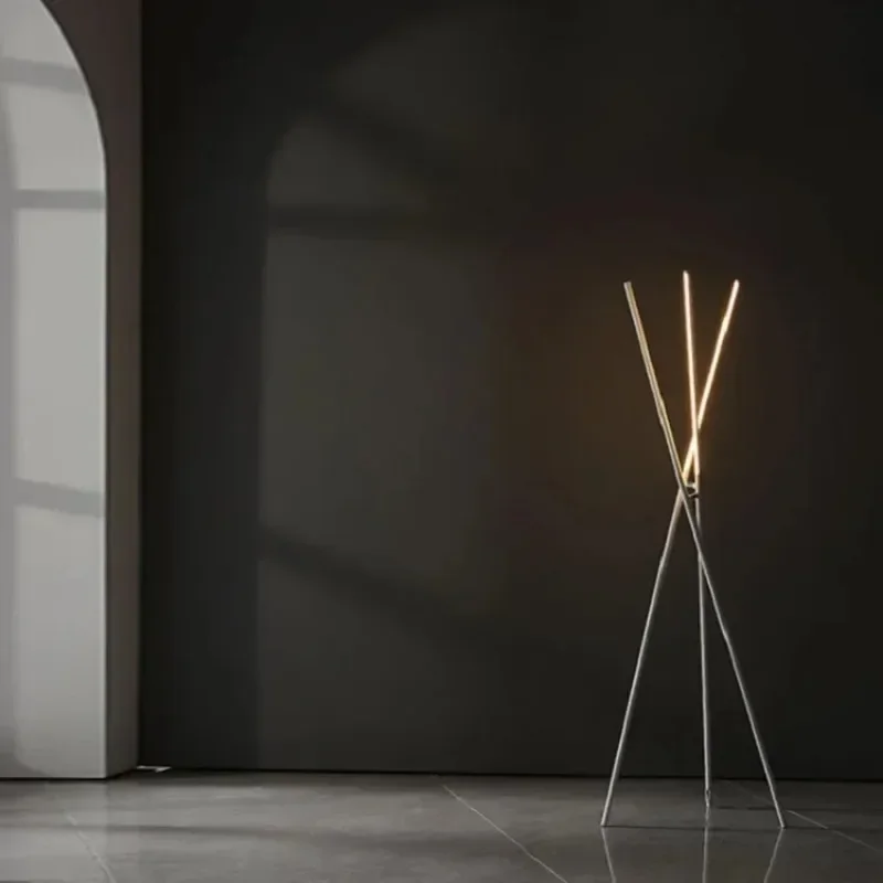 

Modern Simple LED Floor Lamp 24W Triangle Standing Lamp Deco Living Room Sofa Reading Lights Bedroom Indoor Tripod Floor LampsAA