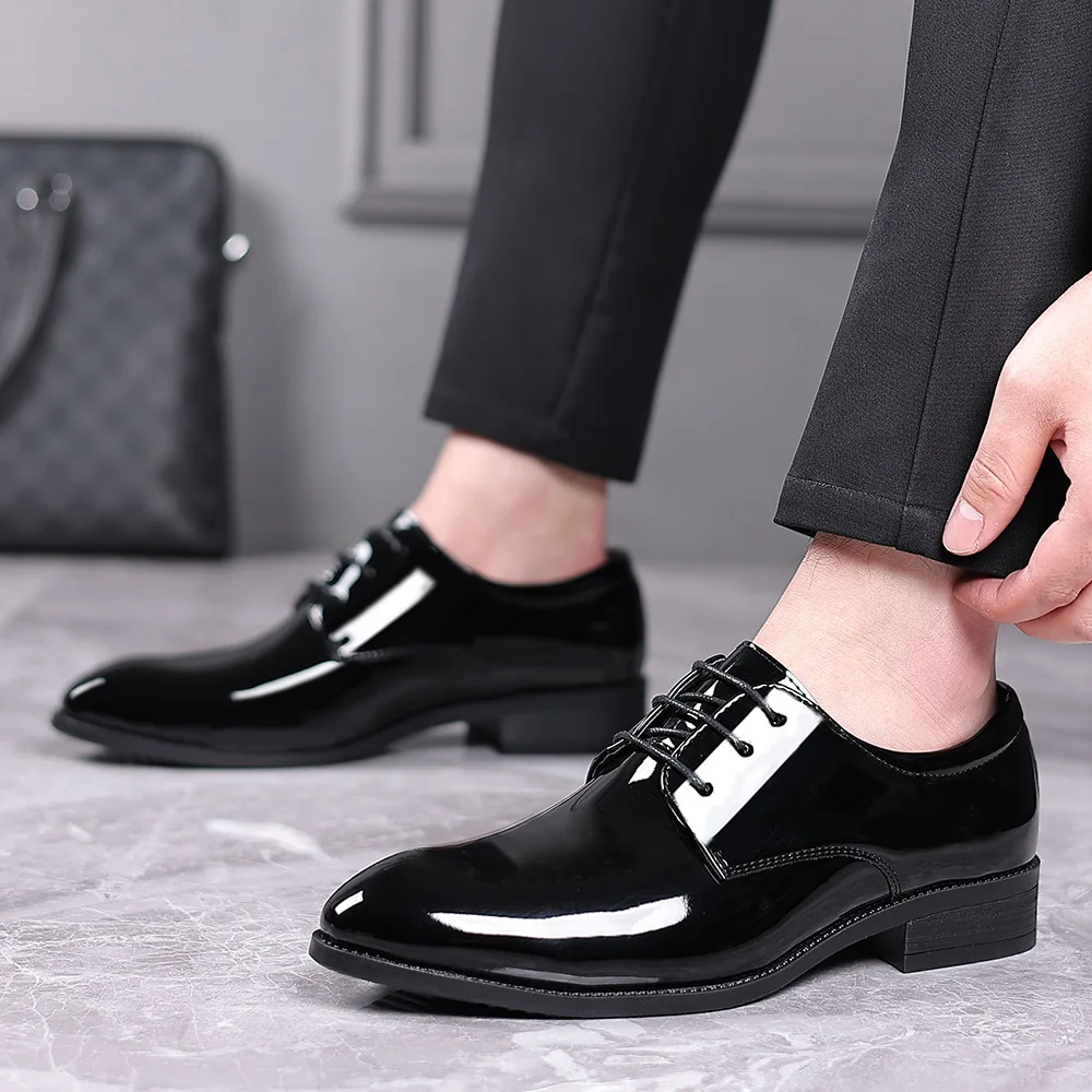 New  Autumn Men\'s Business Large Dress Shoes Groom Wedding Shoes Casual Leather Shoes Black Mens Shoes Sneakers