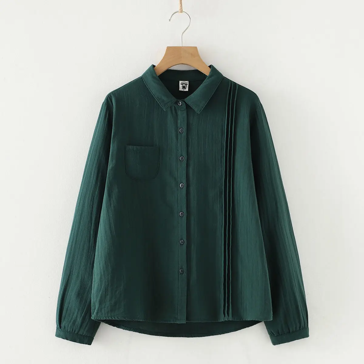 Spring Female Shirt Large Size Cotton and Linen Shirt Solid Color Long Sleeved Loose Lapel Collar Organ Pleats Bottoming Shirt