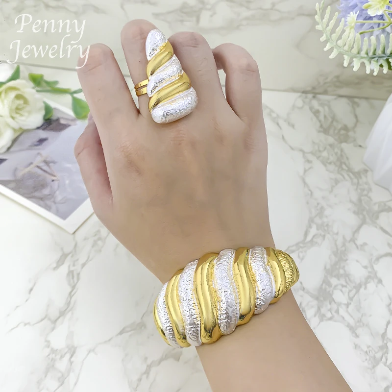 Dubai 18K Gold Plated Jewelry Sets for Women Surround Big Necklace Collar Original Wedding Banquet Parties Luxurious Jewelry