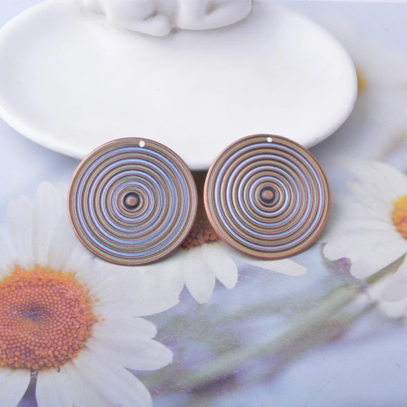 10 Stück/Set Boho bemalte spiralförmige runde Regenbogen-Anhänger aus Eisen für Schmuckherstellung, DIY-Ohrringe und Halsketten für Frauen – Detail 5