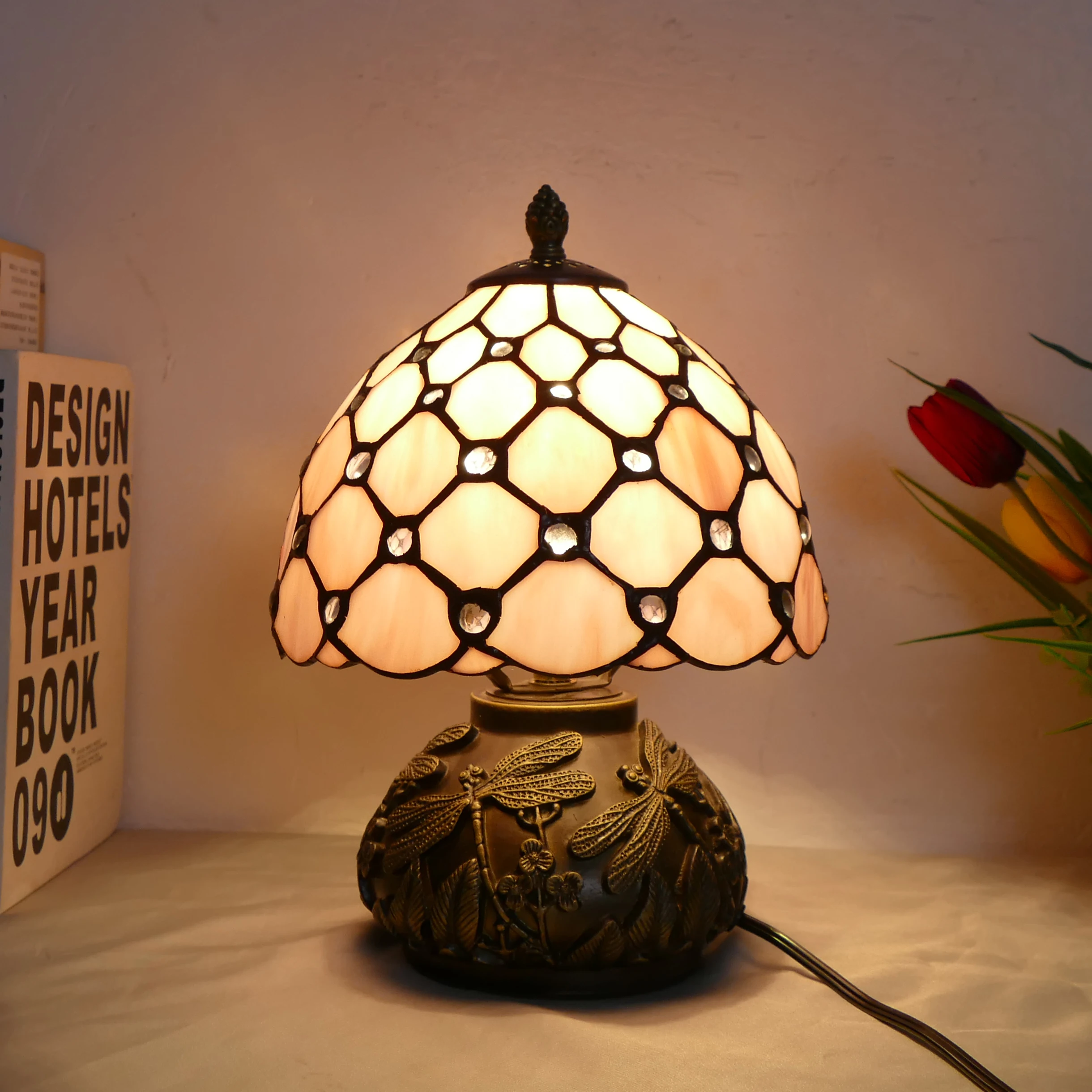 Colored glass 8-inch bedroom headlamp, exquisite and cute study gift creative night light
