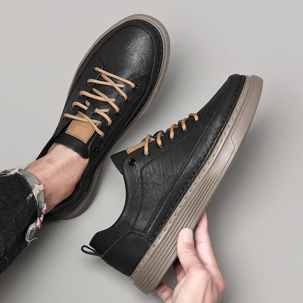 2026 Platform Black Skateboarding Shoes Men Trainers Chunky Skate Board Shoes Flat Sneakers Thick Sole Casual Shoe