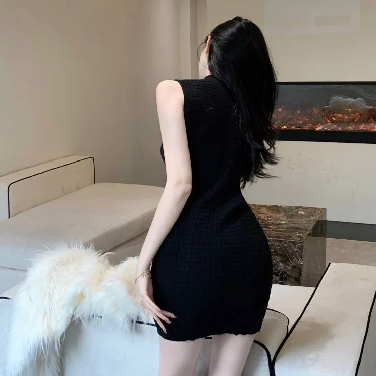 Summer Sexy Ice Silk Knitted Dress Women's High-End Slim Fit Bodycon Skirt Waist Cinching Slimming Vest Short Skirt